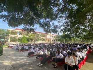 Trường THPT Võ Nguyên Giáp thông báo phát hành hồ sơ tuyển sinh lớp 10 năm học (2026-2027)